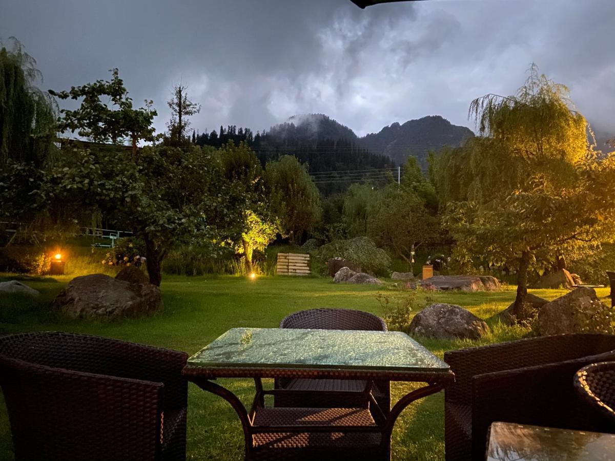 Solang Valley Resort Маналі Екстер'єр фото