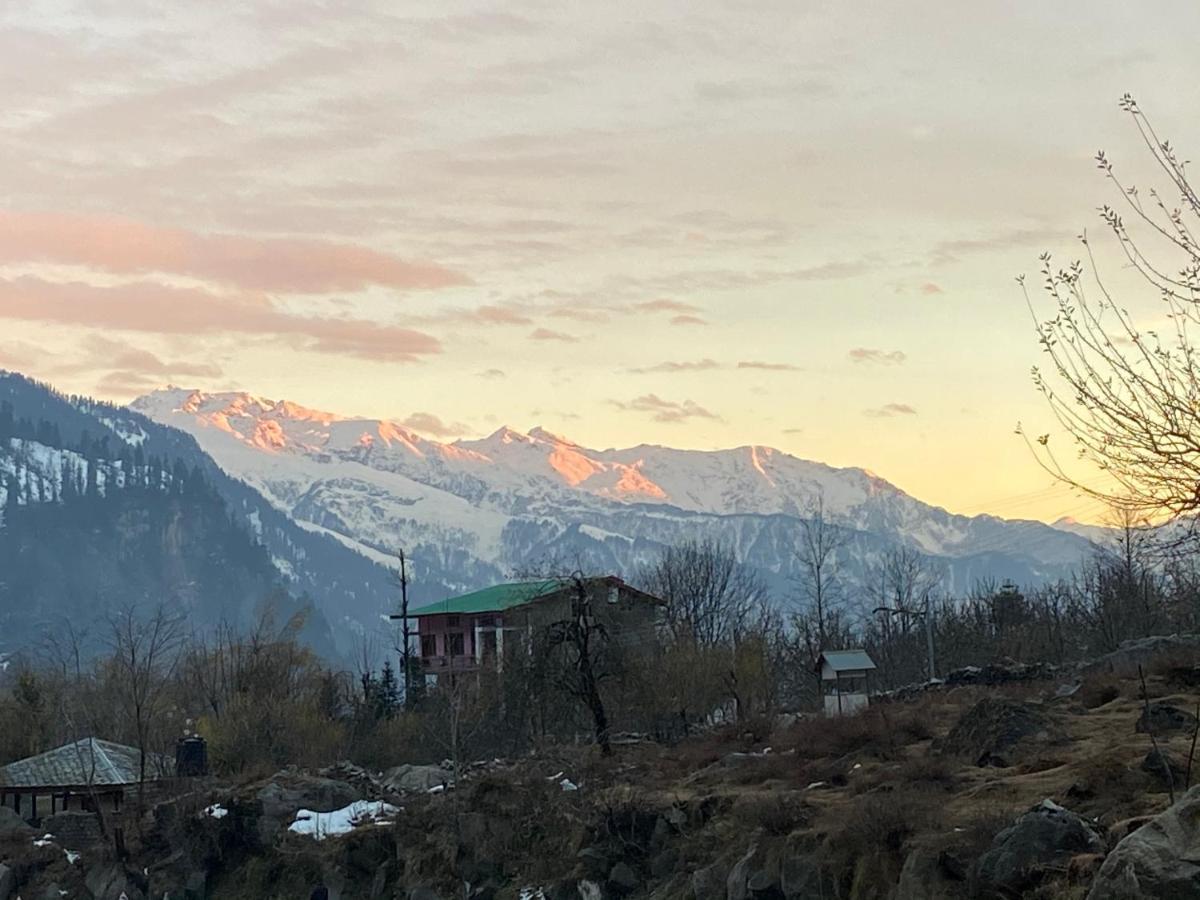 Solang Valley Resort Маналі Екстер'єр фото