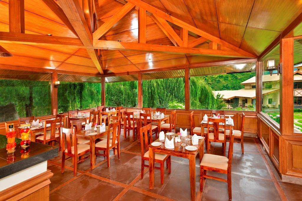 Solang Valley Resort Маналі Екстер'єр фото