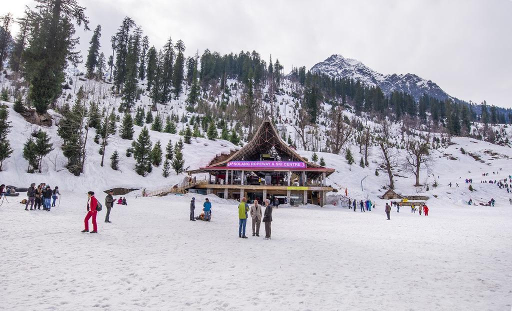Solang Valley Resort Маналі Екстер'єр фото